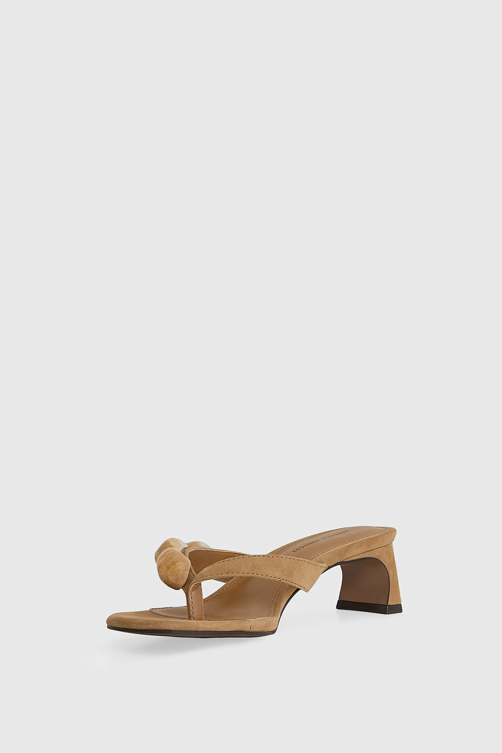 Alaine Sandal