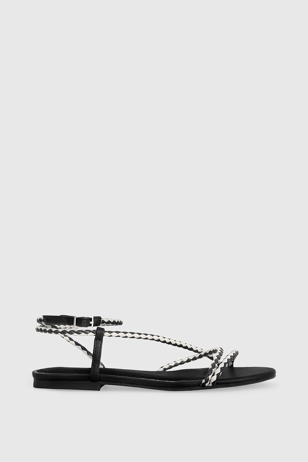 Ayla Sandal