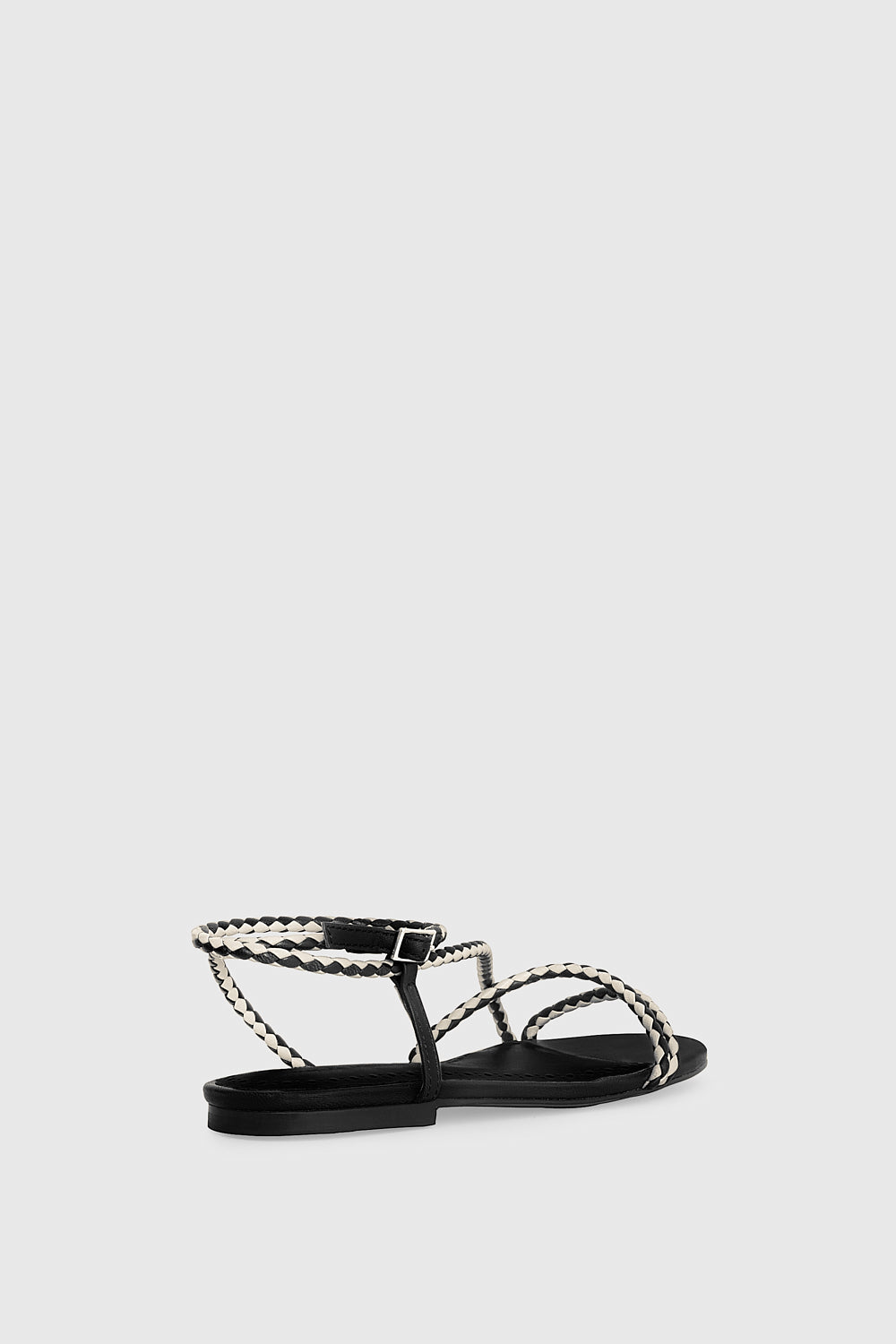 Ayla Sandal