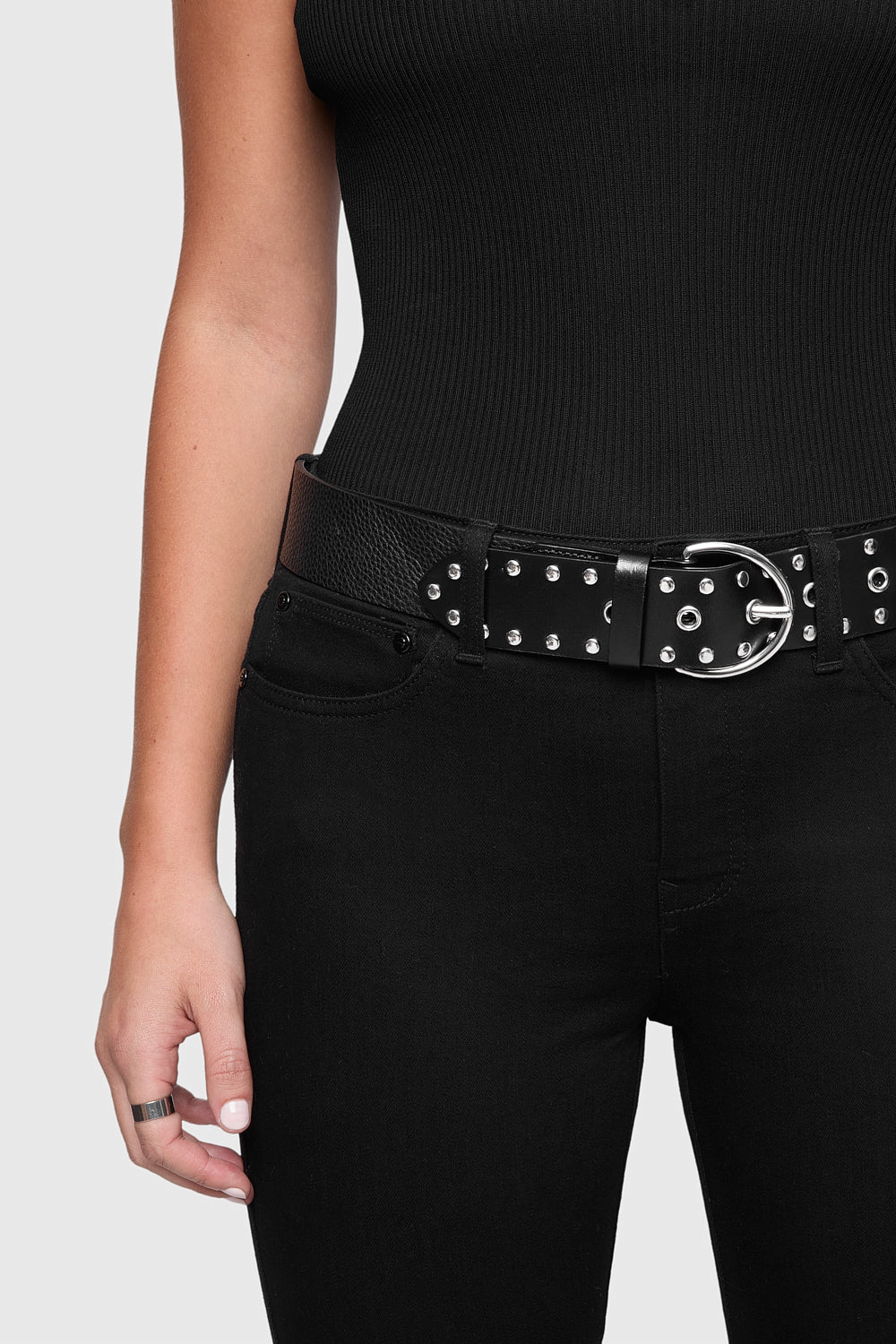 Scalloped Grommet Belt