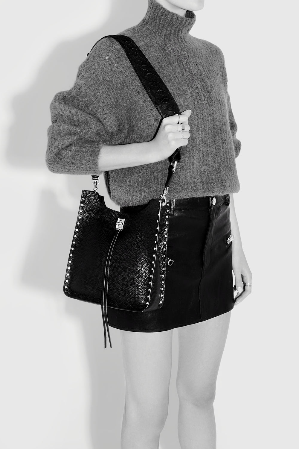 Darren Medium Feed – Rebecca Minkoff