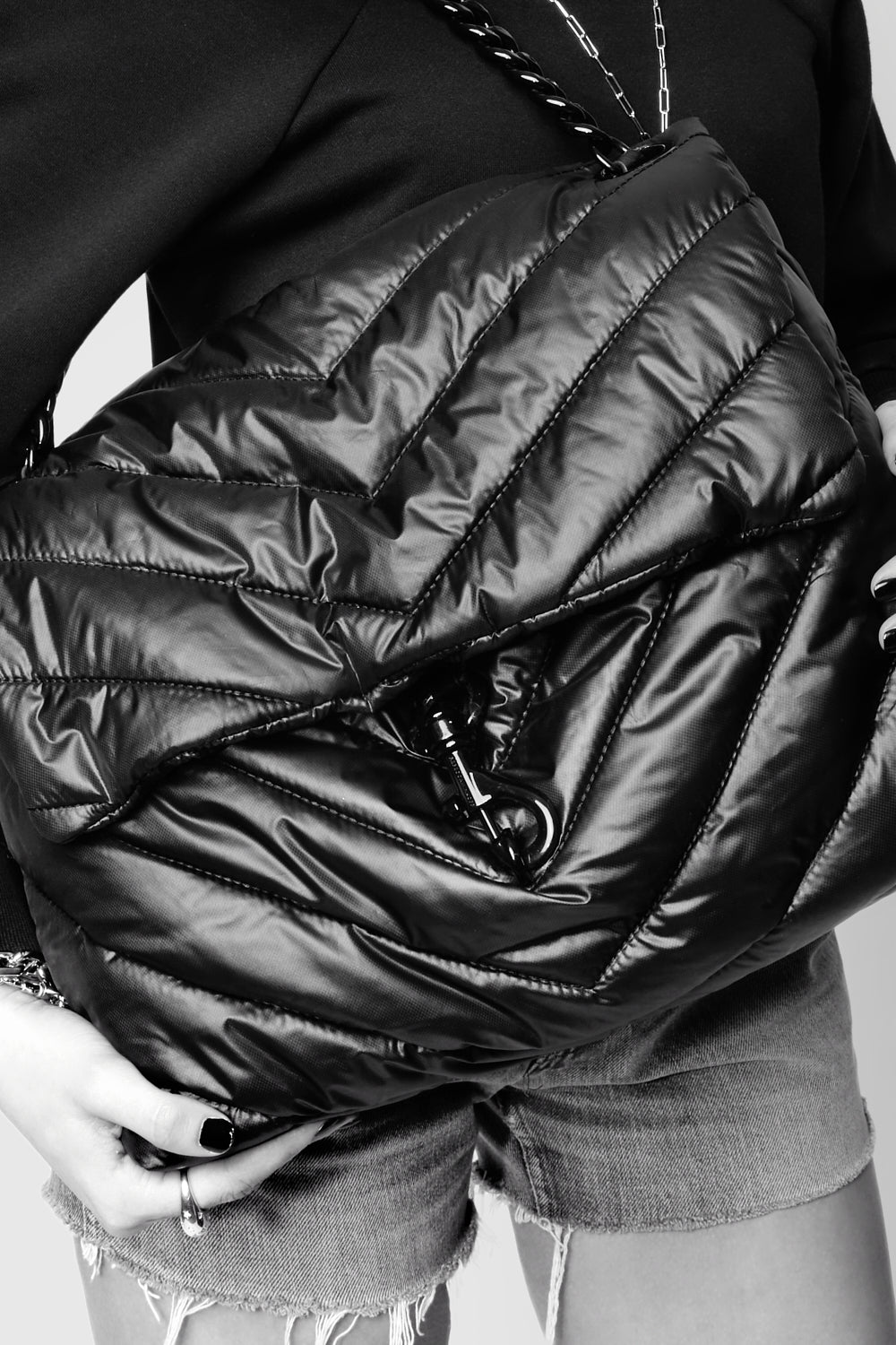 Edie Nylon XL Shoulder – Rebecca Minkoff