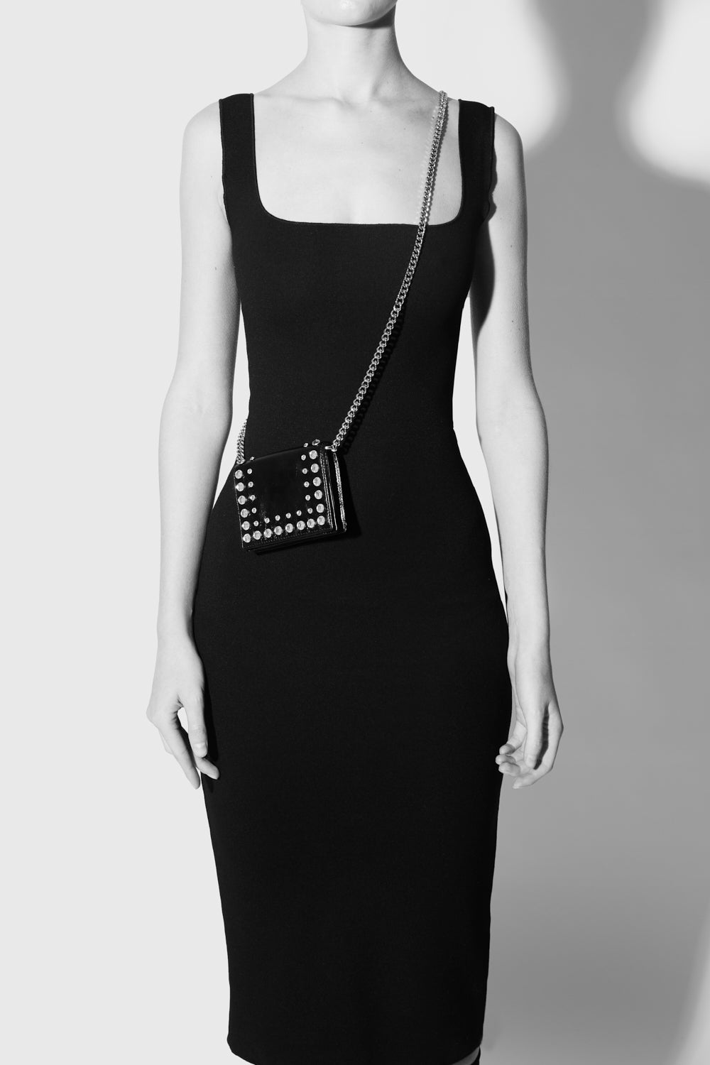 Regal Moneypiece With Crystals