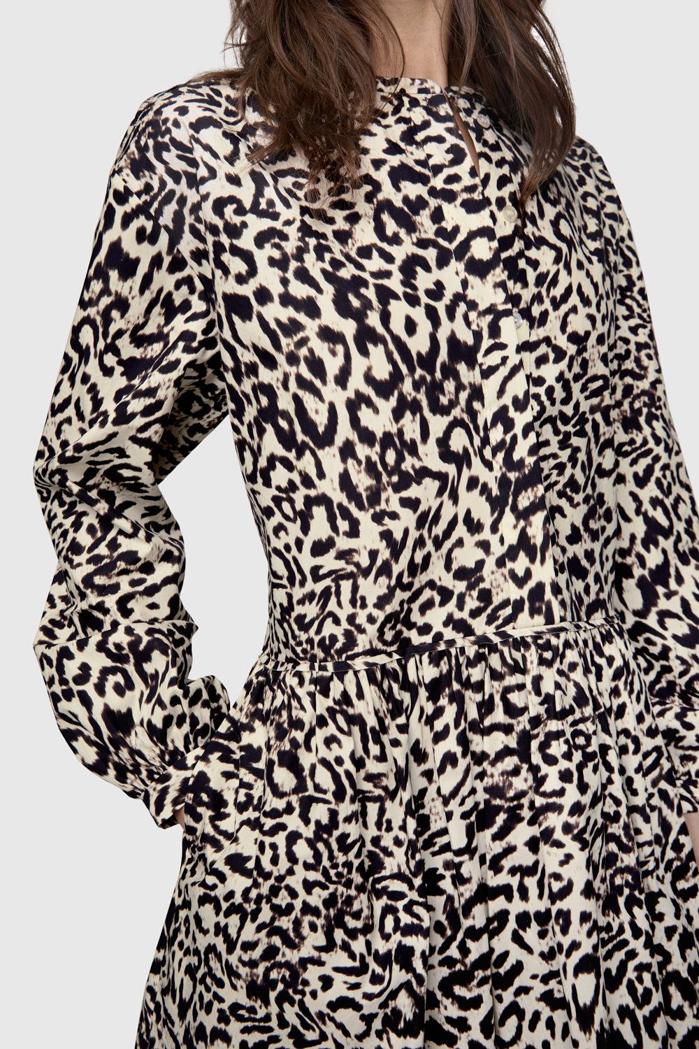 slim fit dress slacks Khloe Flowy Dress – Rebecca Minkoff