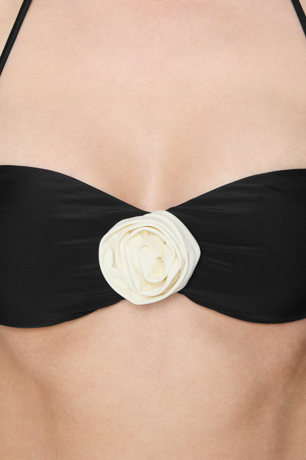 Flora Bandeau Bikini