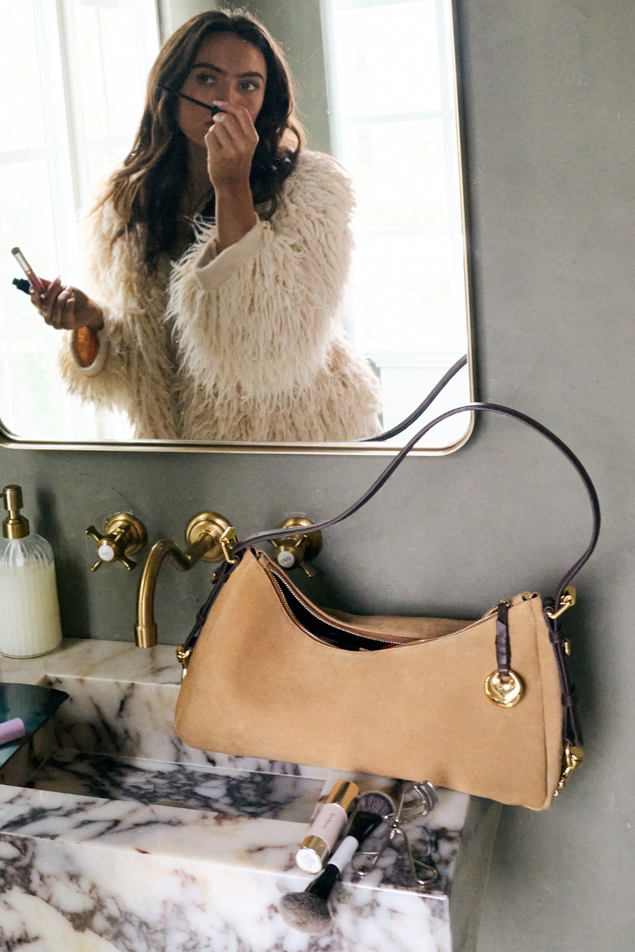 Mia Large Shoulder Bag